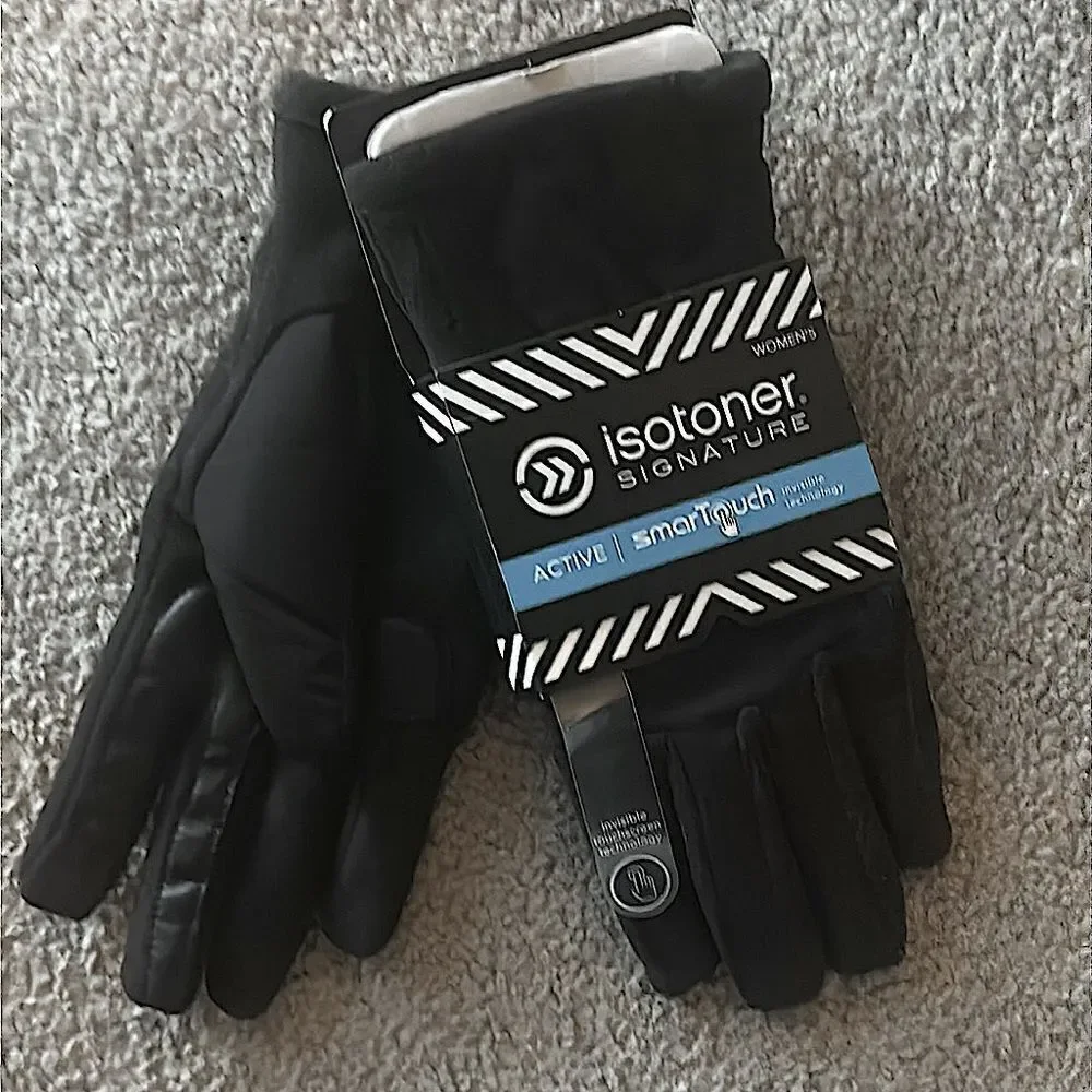 Isotoner Women’s Signature Active Smart Touch Gloves!